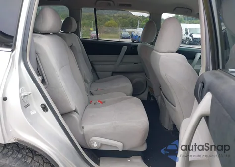 2012 Toyota Highlander z USA, uszkodzony, nr VIN 5TDZA3EHXCS019953